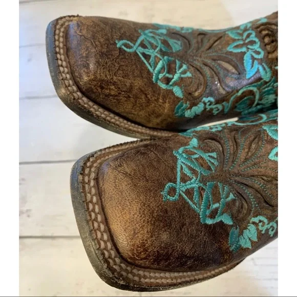 Cavender's Embroidered Square Toe Western Boots Sz 8.5B - Picture 8 of 12